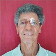 Tengo maestría en administración y de preferencia a universitarios